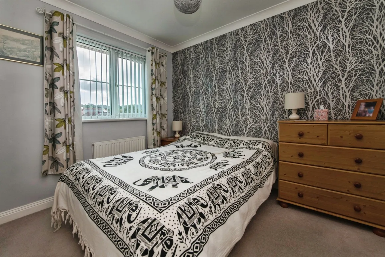 Swain Close, Axminster, EX13, photo 8