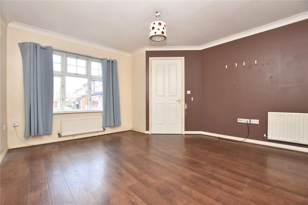 Tavistock Park, Leeds, LS12, photo 2