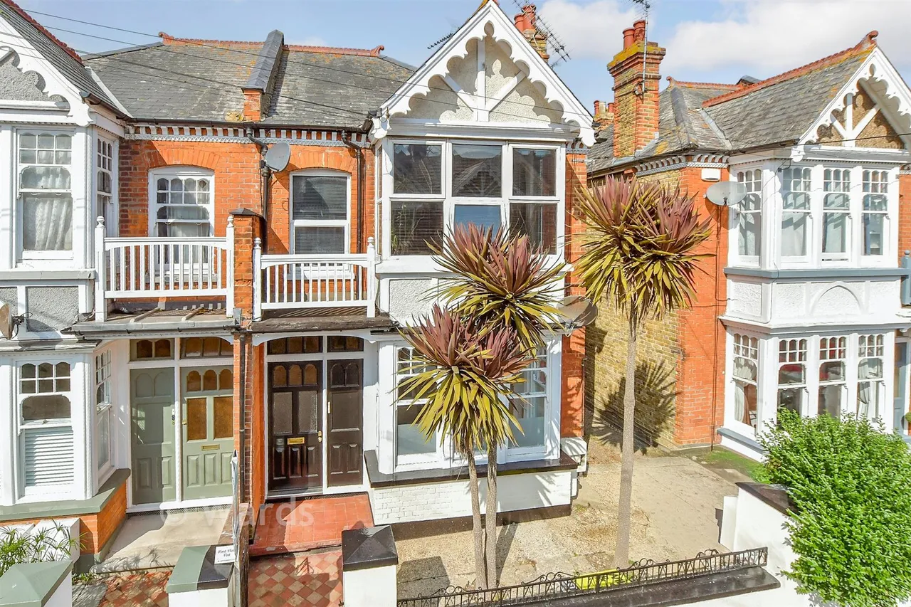 1 bed flat for sale, Gosfield Road, Herne Bay, CT6