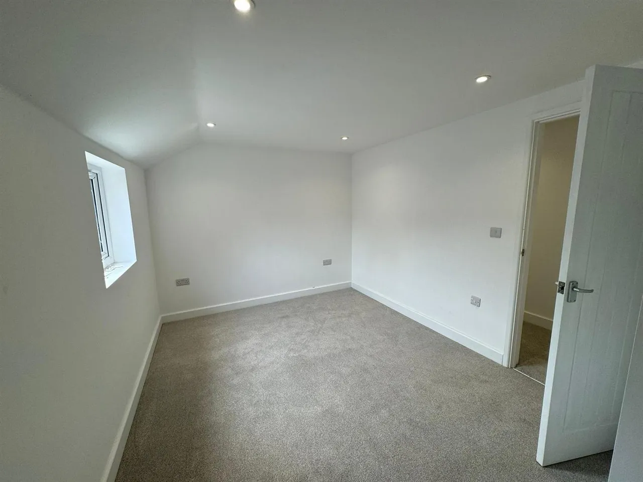 George Street, Hailsham, photo 5