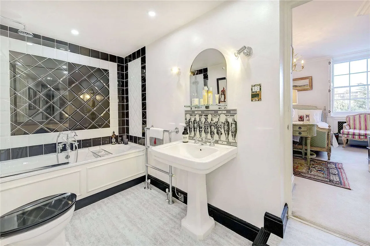 Albion Street, Connaught Village, W2, photo 9