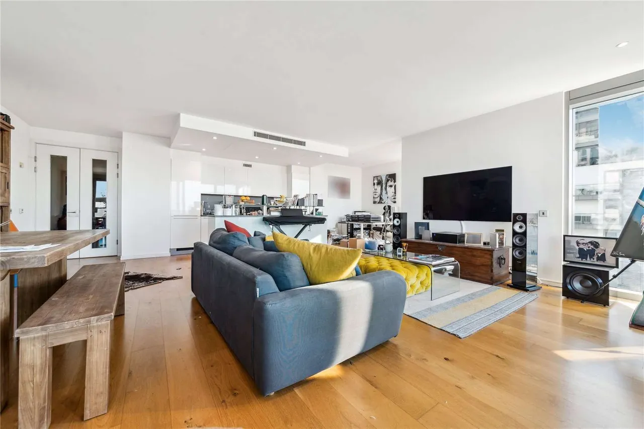 Mandel House, Eastfields Avenue, London, SW18 1JU, photo 5
