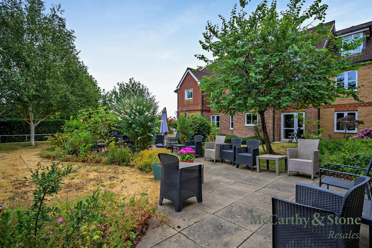 Buckingham Road, Brackley, NN13, photo 20