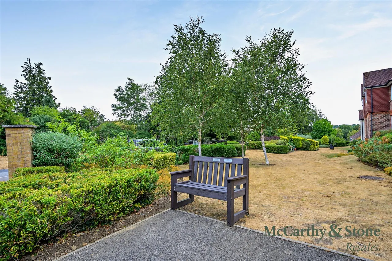 Buckingham Road, Brackley, NN13, photo 34