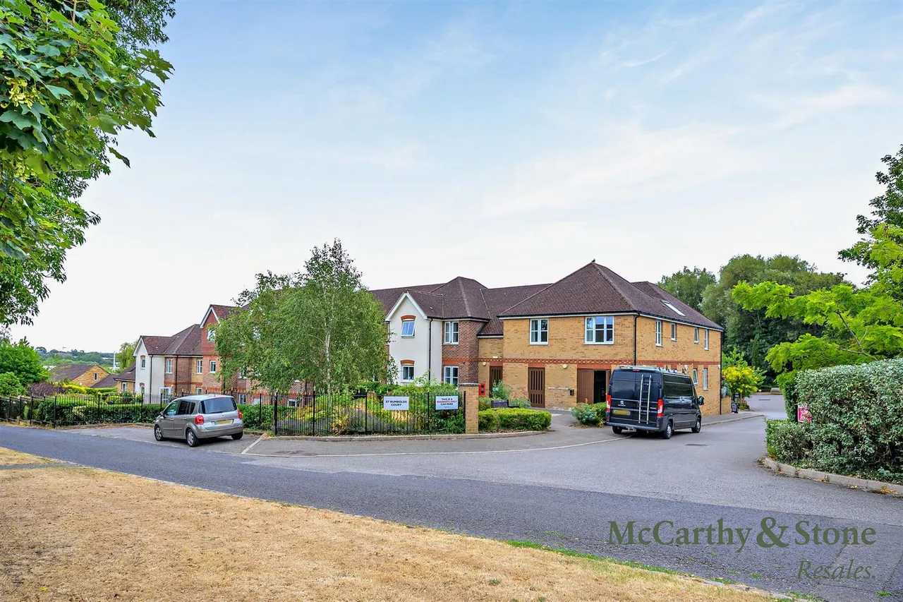 Buckingham Road, Brackley, NN13, photo 35