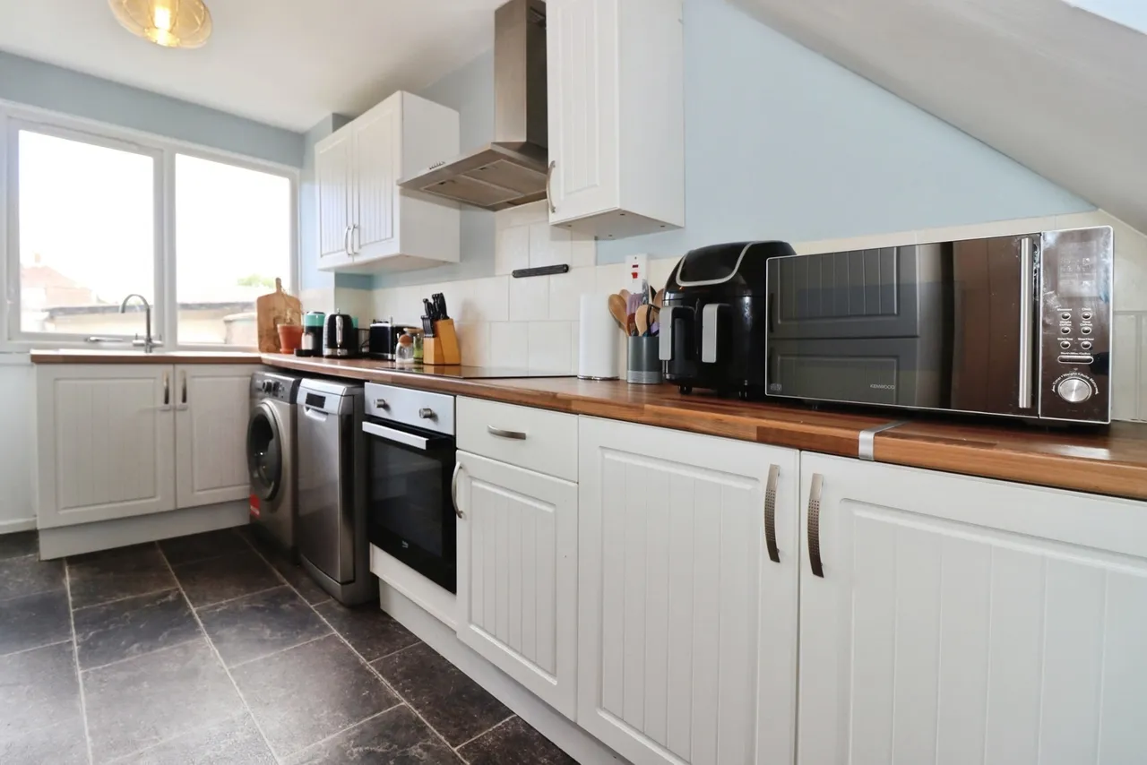 Chavenage, Kingswood, Bristol, BS15, photo 2
