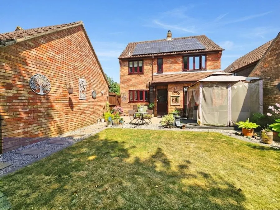 Little Hyde Close, Great Yeldham, CO9, photo 15