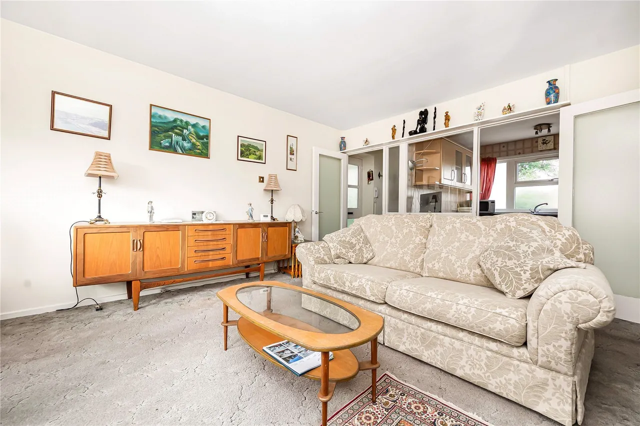 Wellesley Road, Twickenham, TW2, photo 3