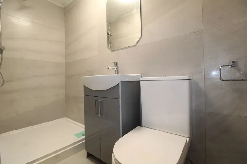 Lalleford Road, Luton LU2 9JH, photo 11