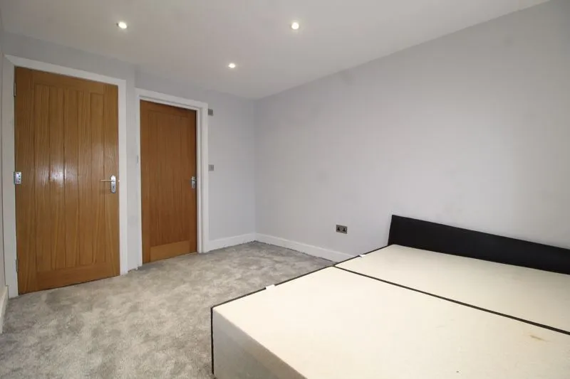 Lalleford Road, Luton LU2 9JH, photo 8