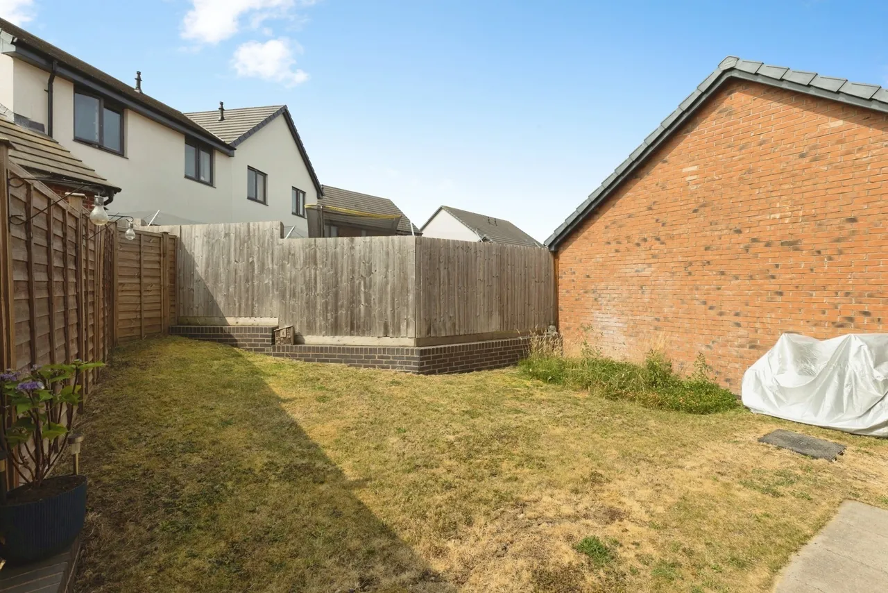 Brookes Close, Hardwicke, Gloucester, Gloucestershire, GL2, photo 8