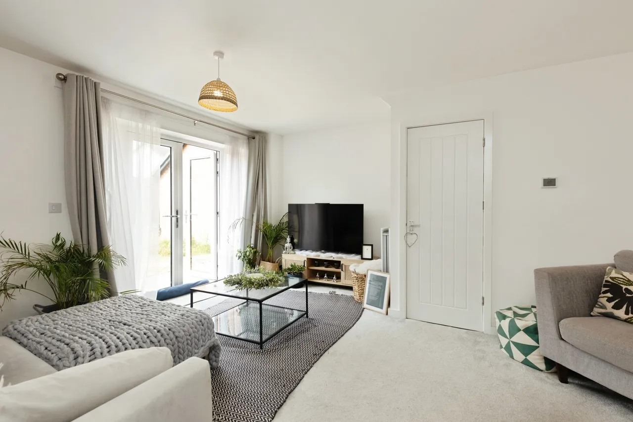 Brookes Close, Hardwicke, Gloucester, Gloucestershire, GL2, photo 3
