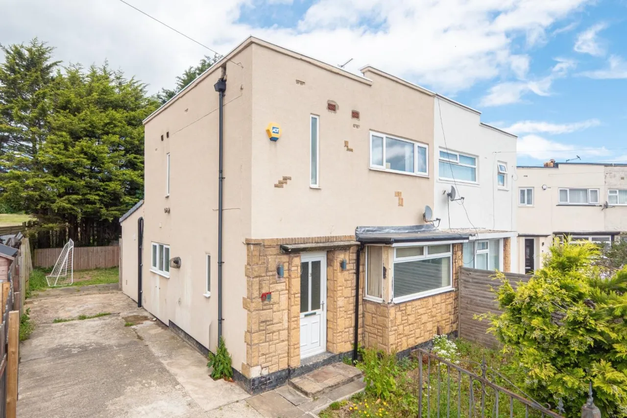 3 bed house for sale — Daleside Avenue, Pudsey, LS28 8HB