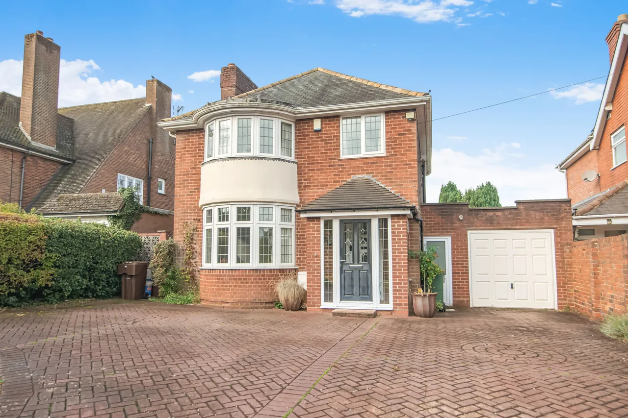 3 bed house for sale — Bromsgrove Road, Halesowen