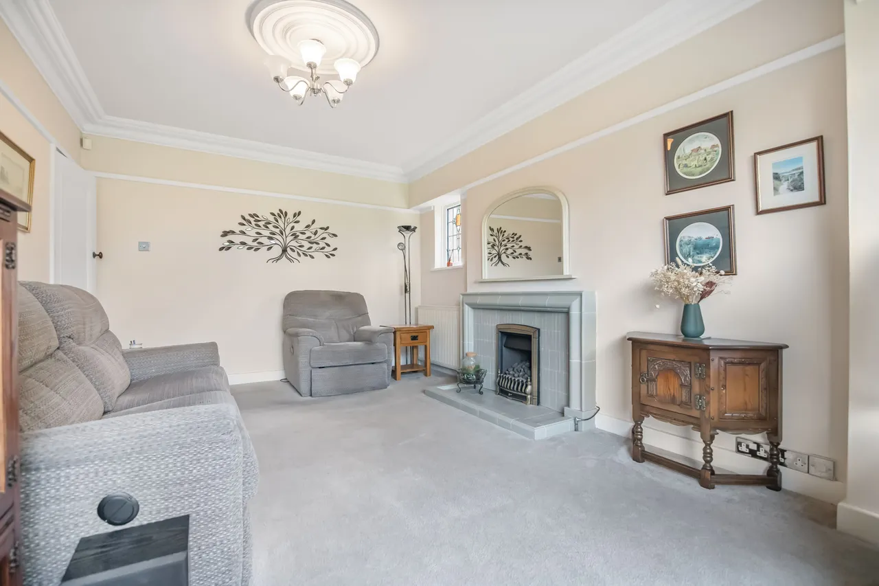 Bromsgrove Road, Halesowen, photo 6