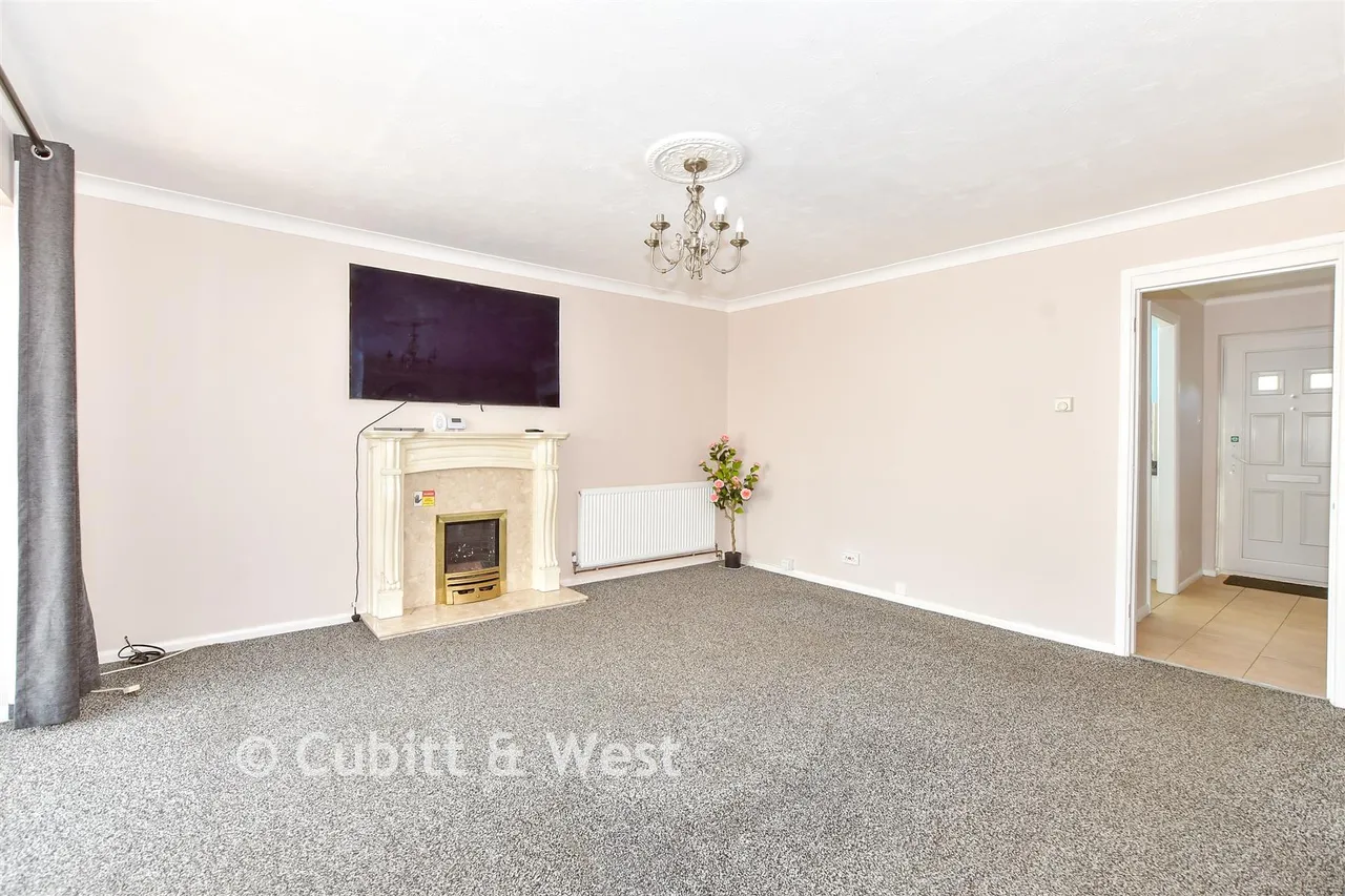 Horsefield Road, Selsey, PO20, photo 7