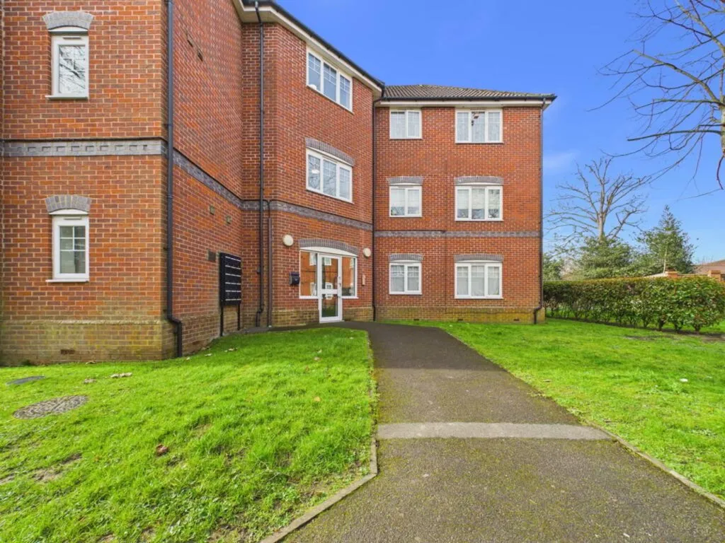 Ashdene Gardens, Reading, RG30, photo 2