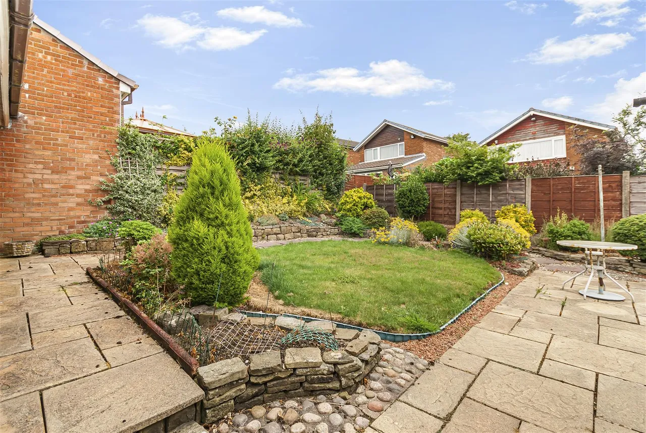 Croft Drive, Tottington, Bury, BL8 3HT, photo 18