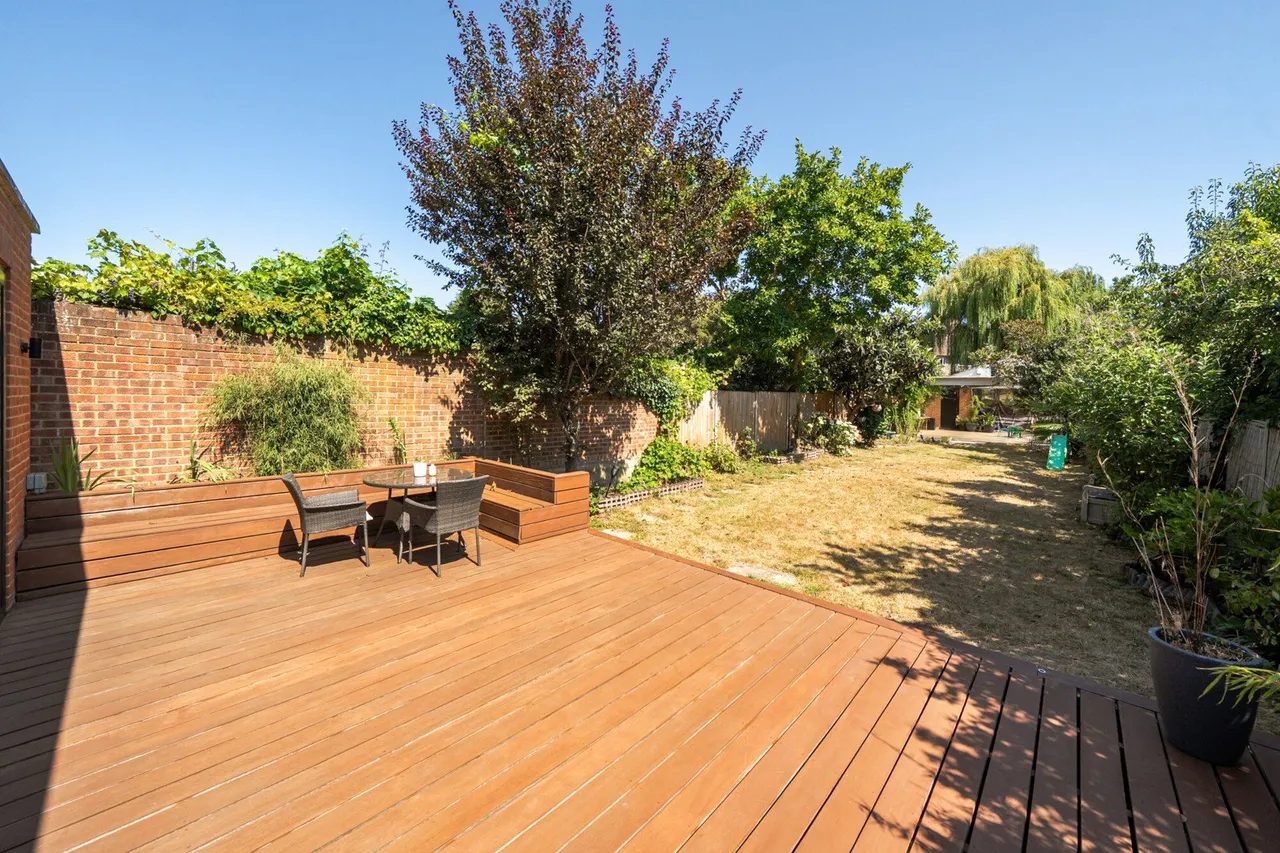 Kidbrooke Park Road, SE3, photo 10