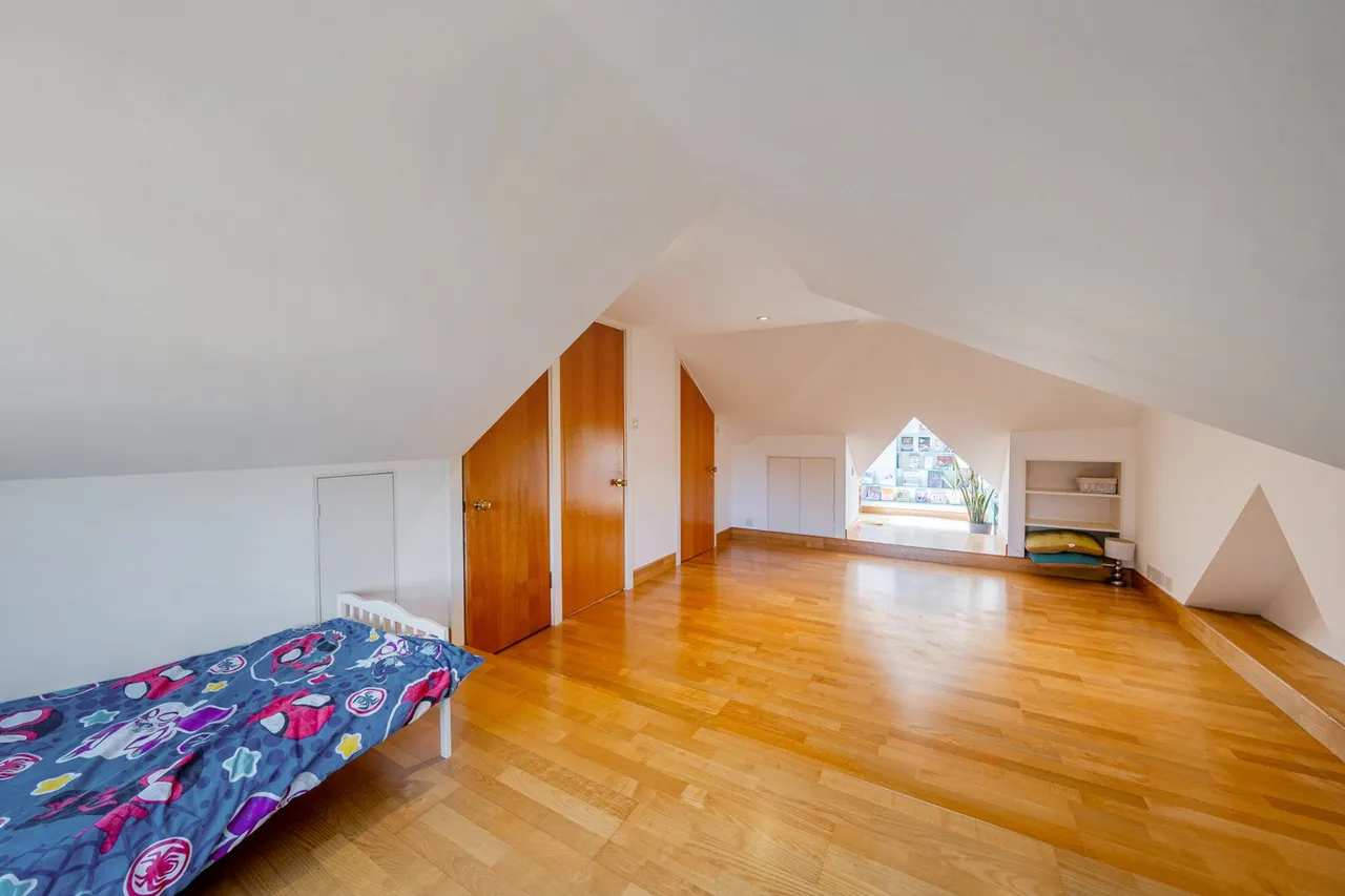 Kidbrooke Park Road, SE3, photo 19