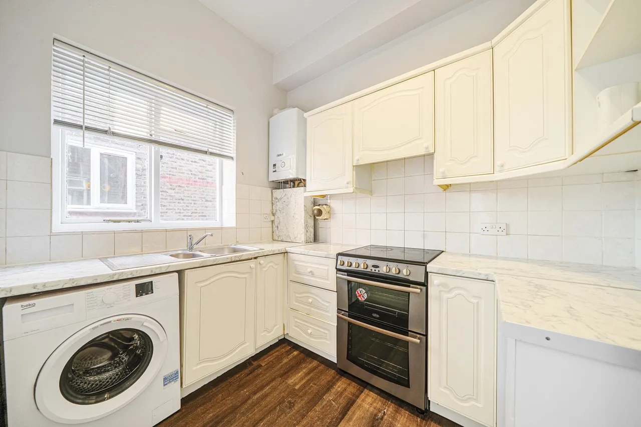 Sydenham Avenue, SE26, photo 4