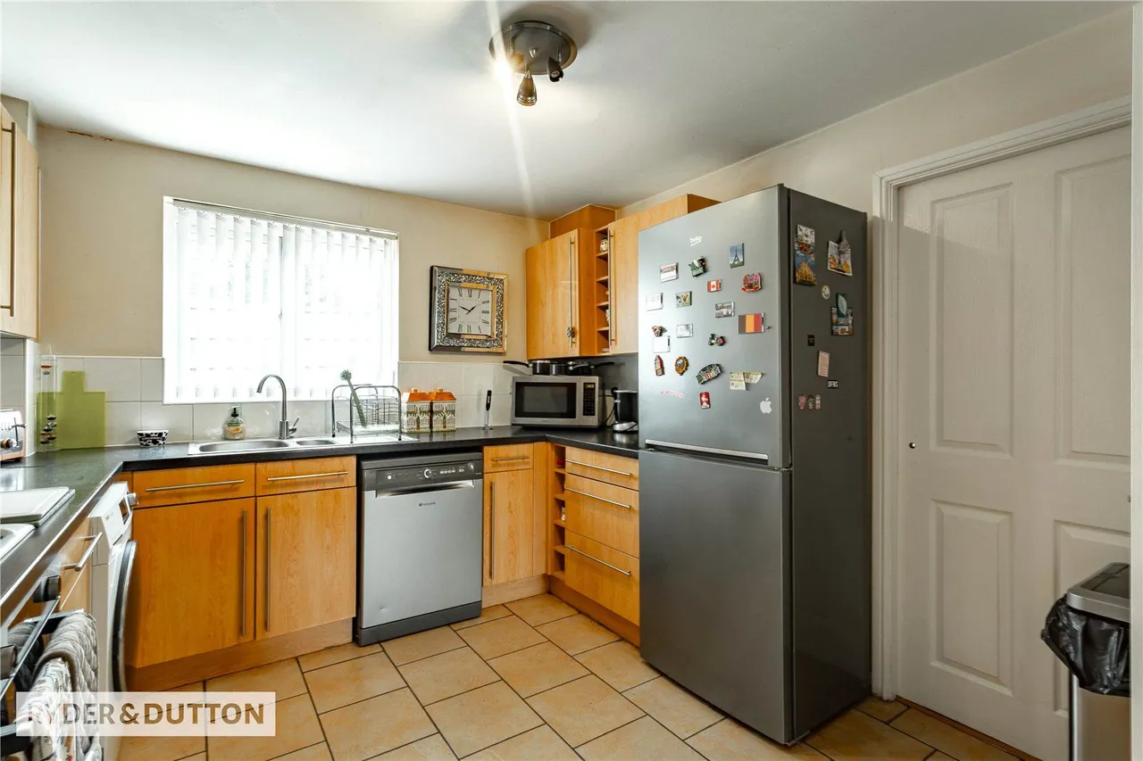 Saddlecote Close, Crumpsall, M8, photo 9