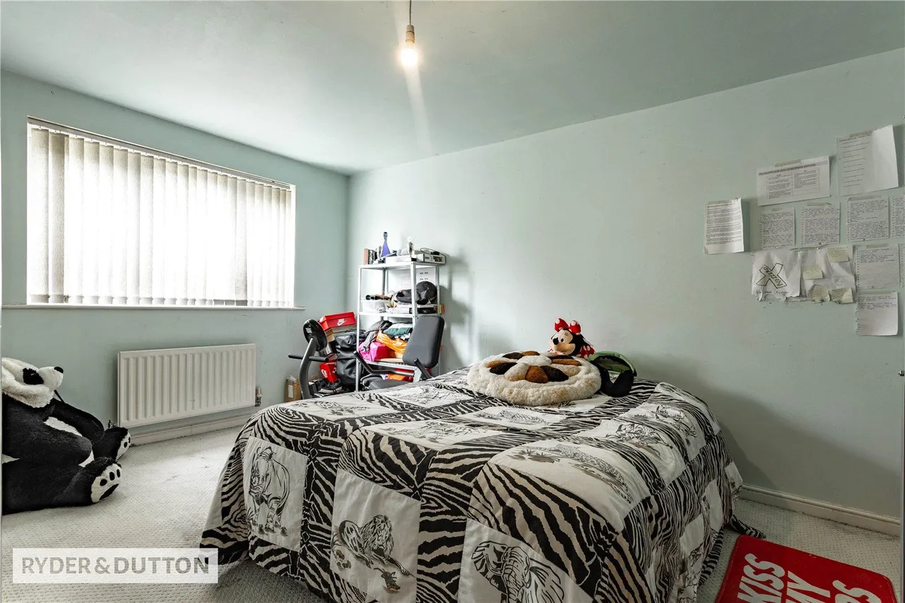 Saddlecote Close, Crumpsall, M8, photo 13