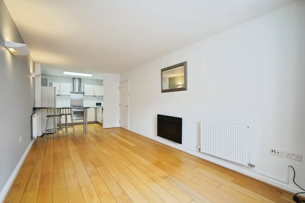 Derby Road, Ashby-de-la-Zouch, LE65, photo 10