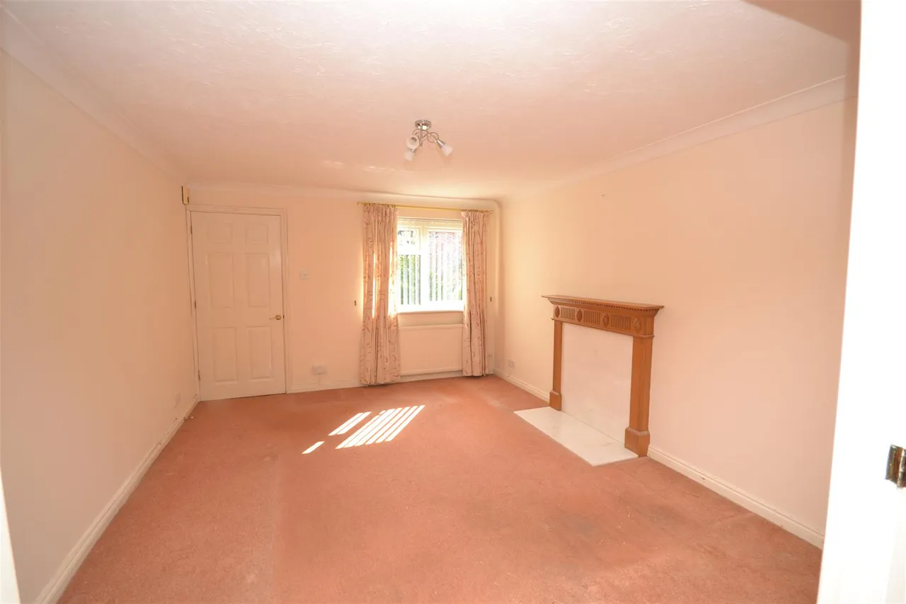 Dunleys Hill, Odiham, photo 2
