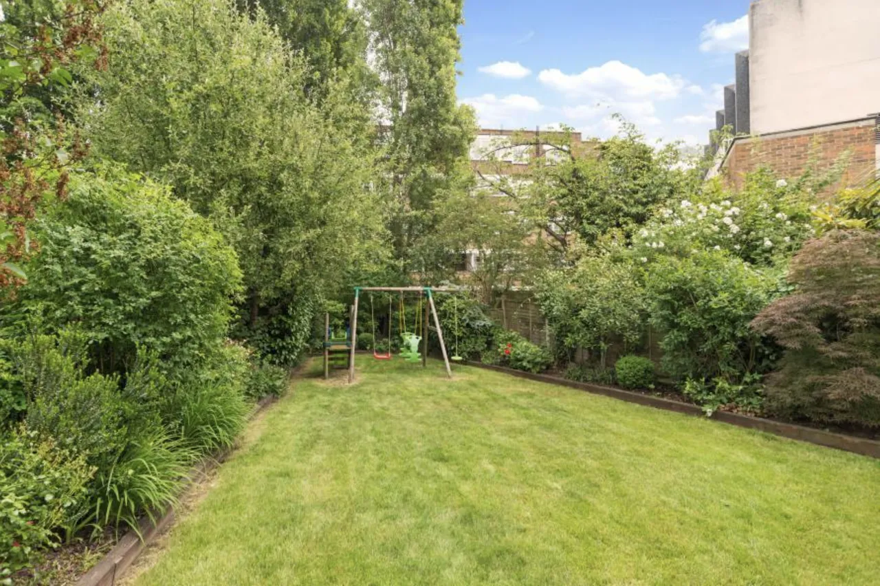 Kinloss Gardens, Finchley, N3, photo 9