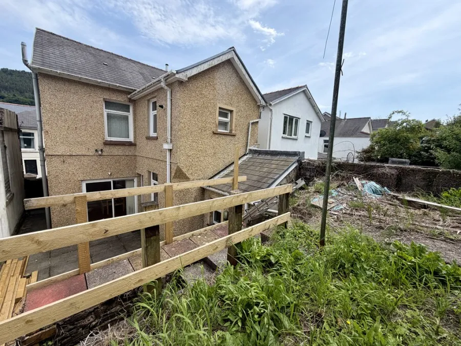 Aberfan Road, Aberfan, CF48, photo 13