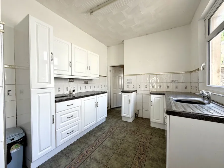 Aberfan Road, Aberfan, CF48, photo 5