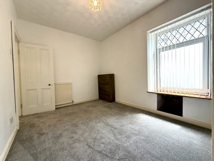 Aberfan Road, Aberfan, CF48, photo 10
