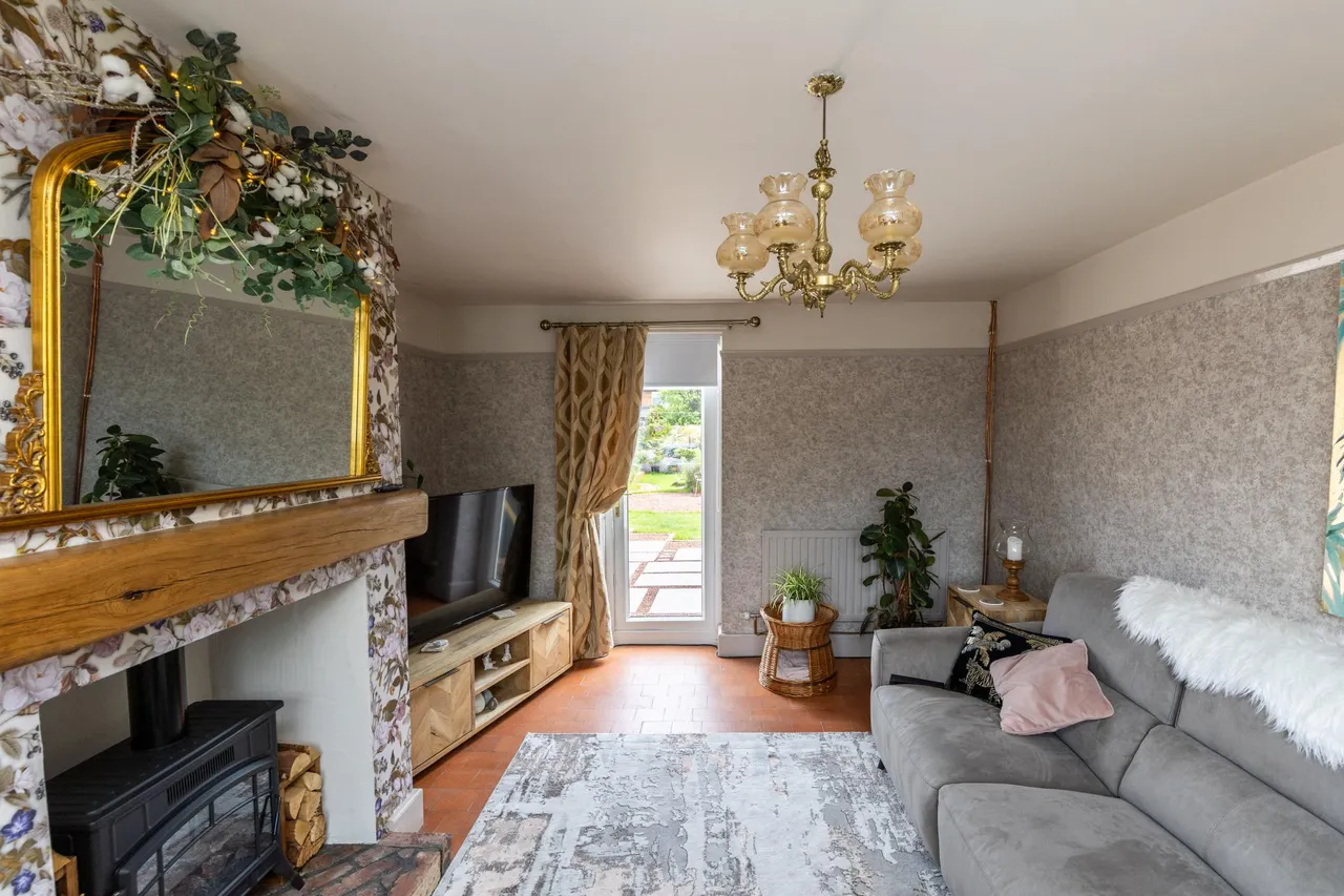 Tattenhall Road, Chester, CH3, photo 2