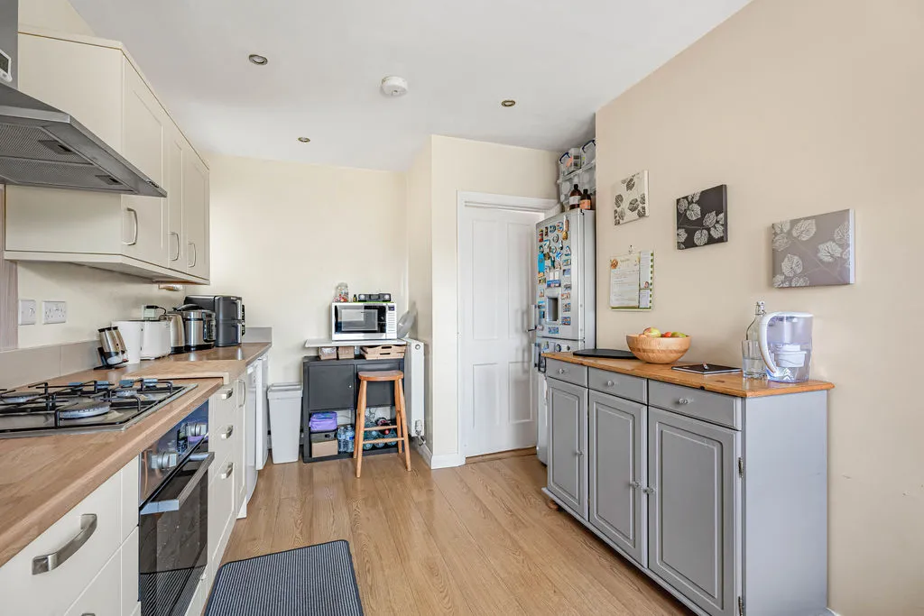 Mirfield Road, Witney, OX28, photo 6