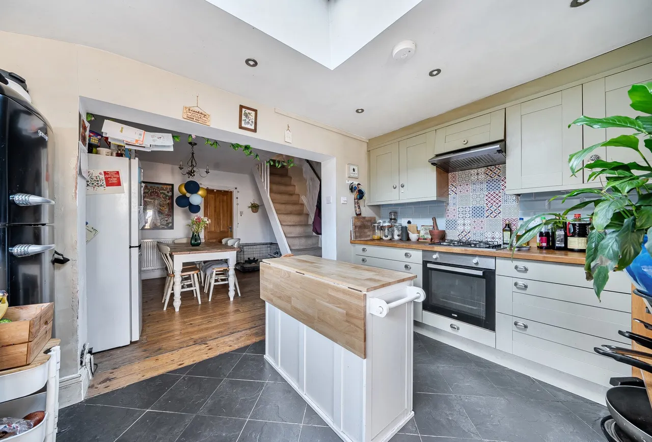 4 bed house for sale — Avenue Terrace, Stonehouse, GL10 3RE