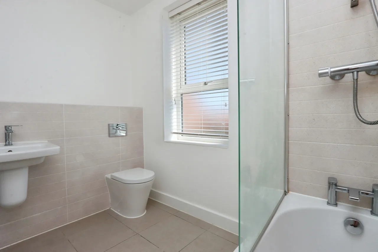 Whitebeam Rise, Kiveton Park, Sheffield, South Yorkshire, S26, photo 19