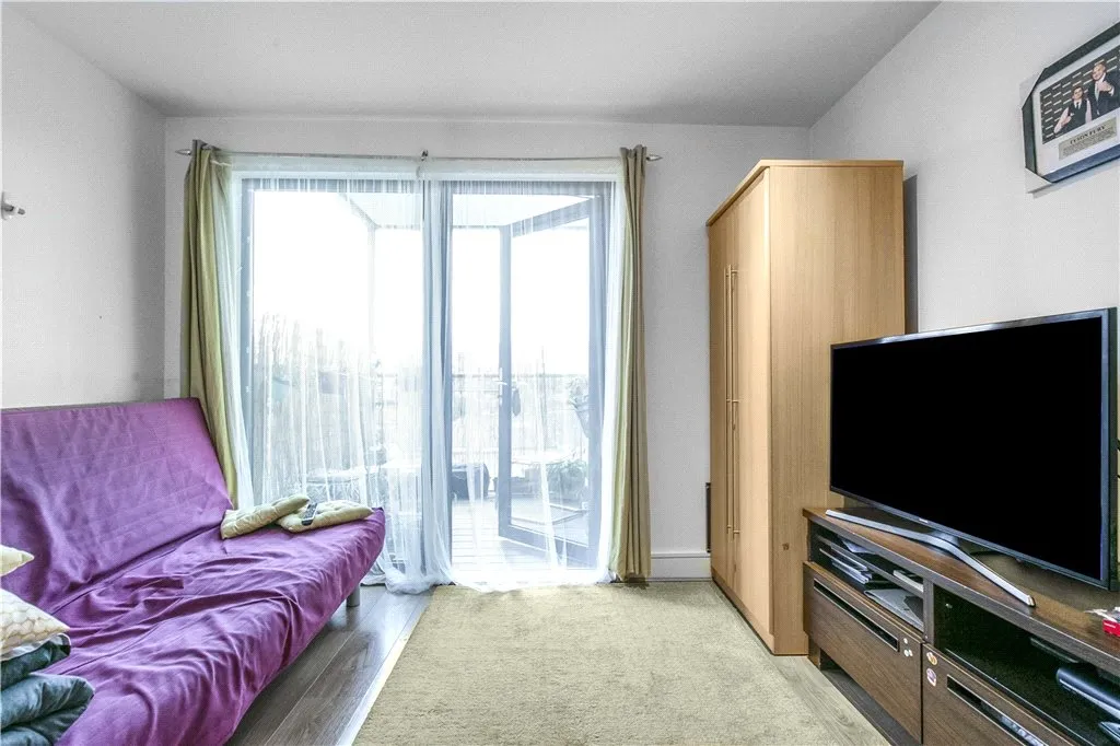 Turner Street, London, E16, photo 7