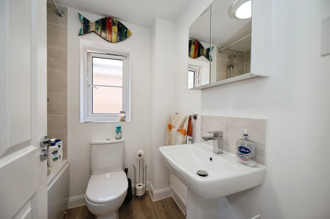 Temple Road, Hayling Island, PO11, photo 11