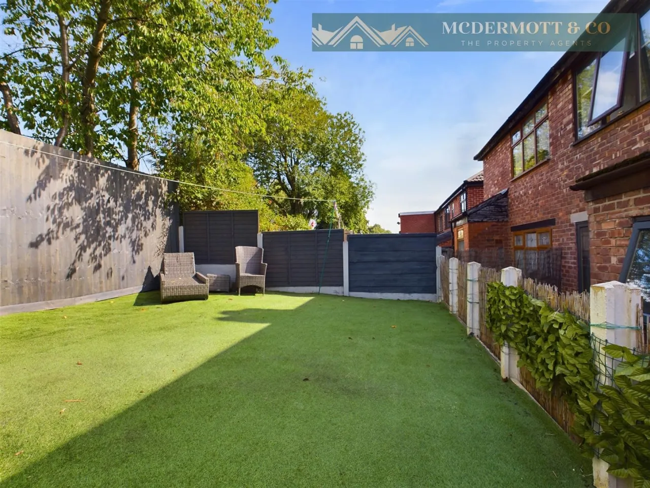 Silverstone Drive, Clayton Bridge, M40, photo 9