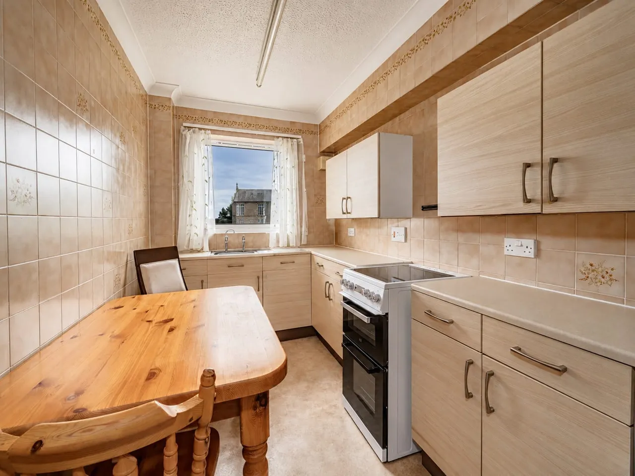 Hometay House, 2 High Street, Monifieth, DD5 4BN, photo 4