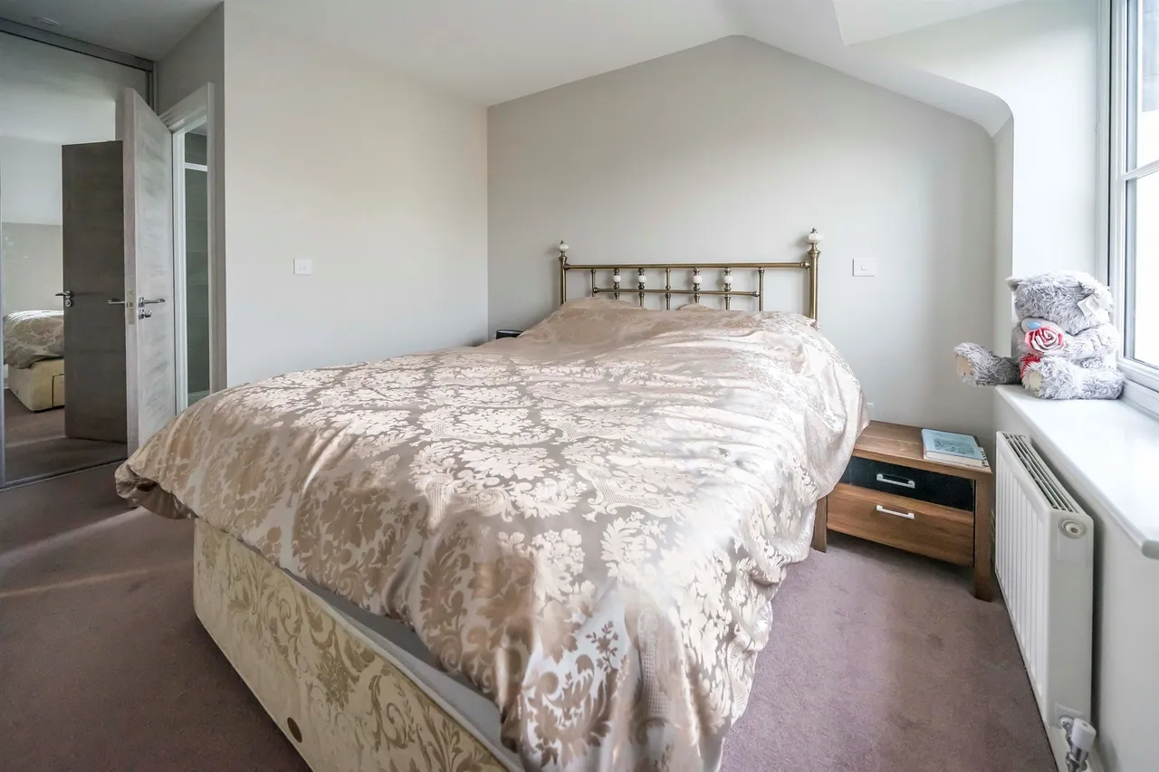 Weik Meadow, Aston Clinton, HP22, photo 11