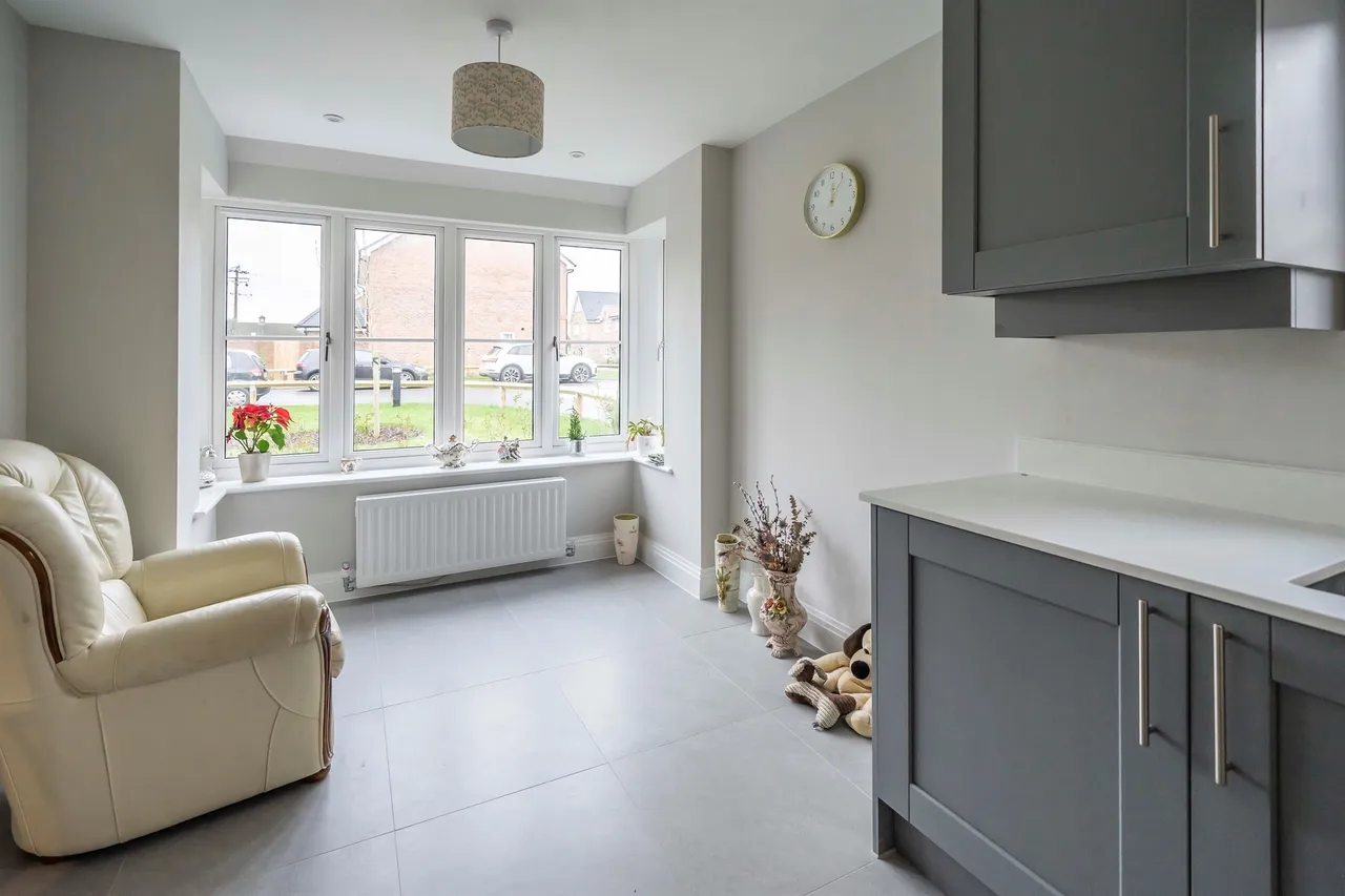 Weik Meadow, Aston Clinton, HP22, photo 14