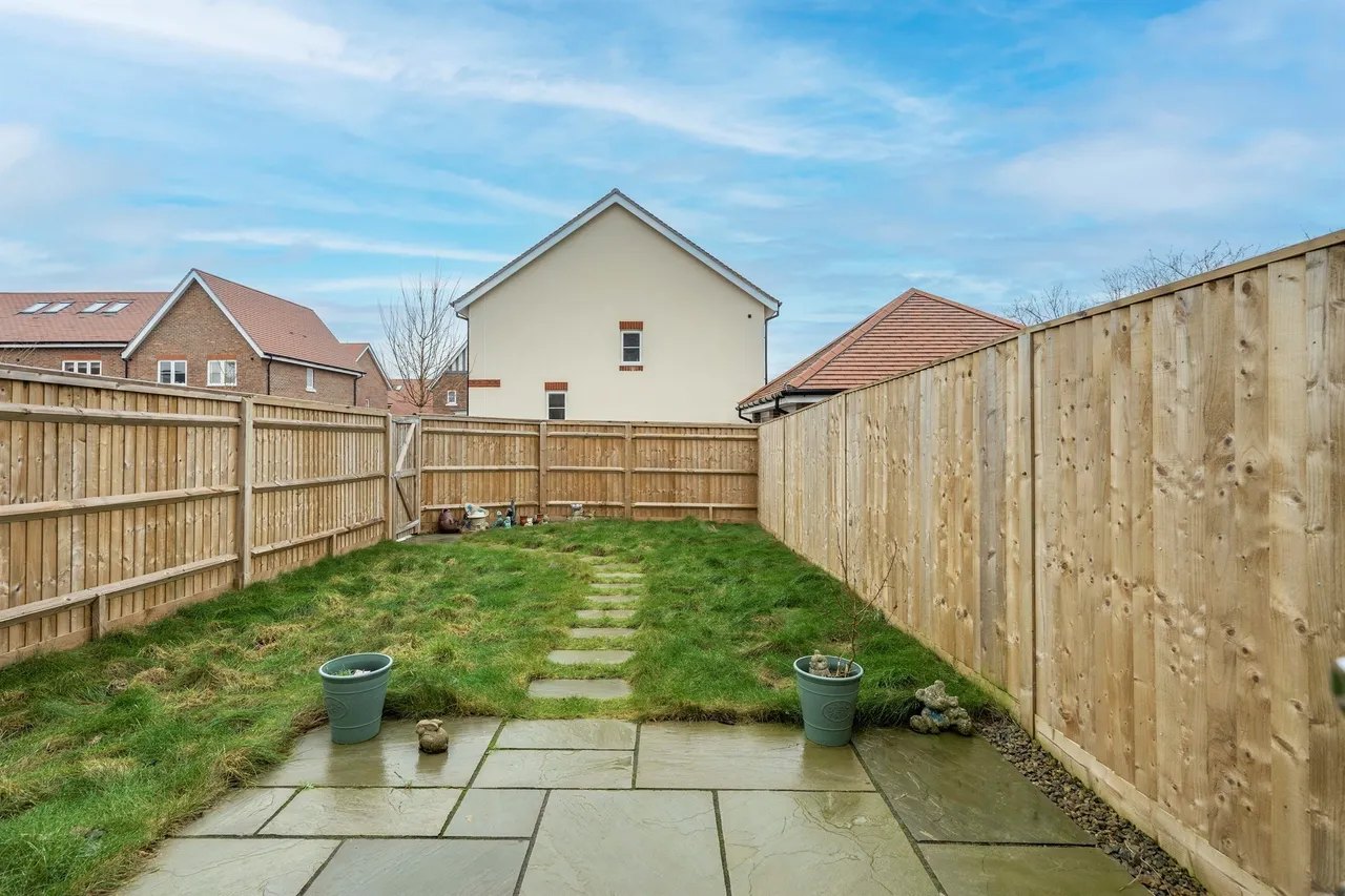 Weik Meadow, Aston Clinton, HP22, photo 16