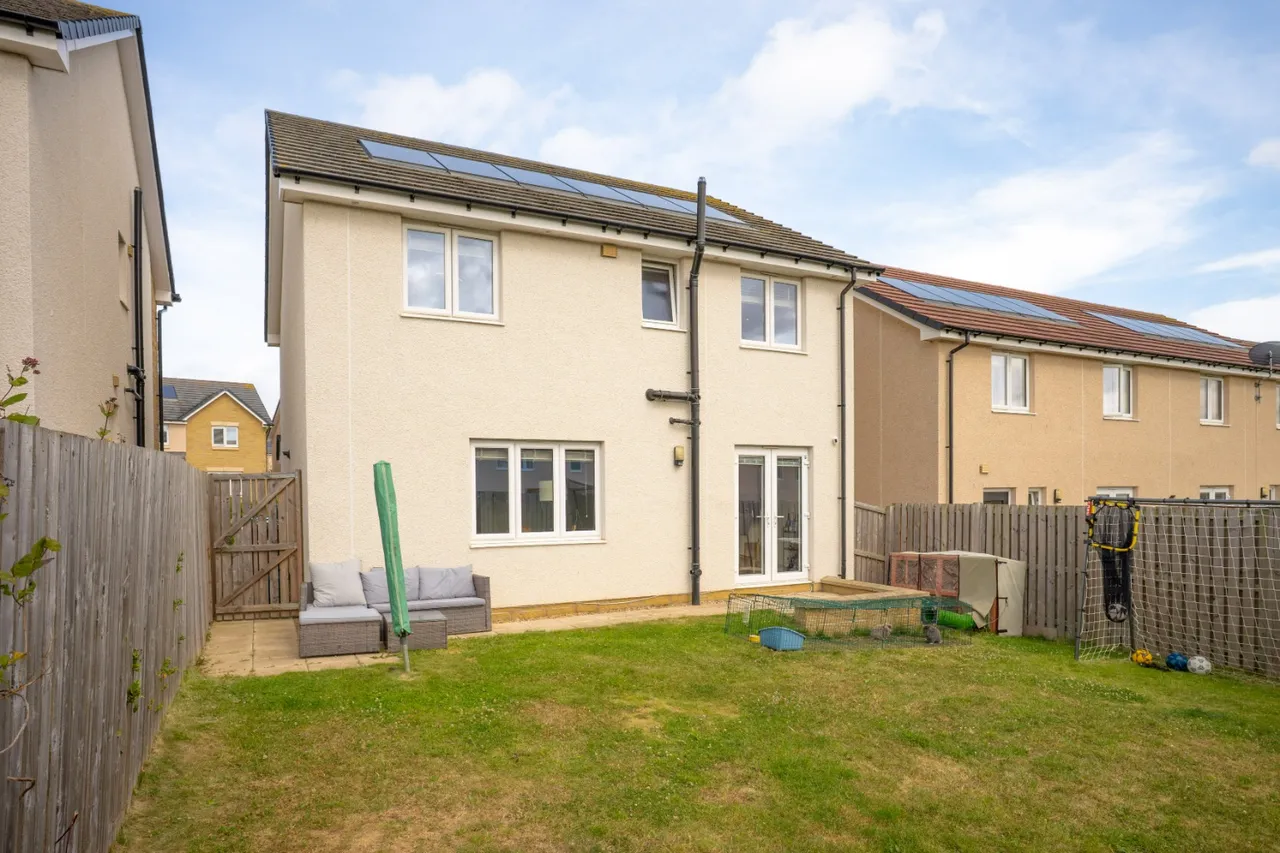 Curlew Way, Inverkeithing, KY11 1FG, photo 24