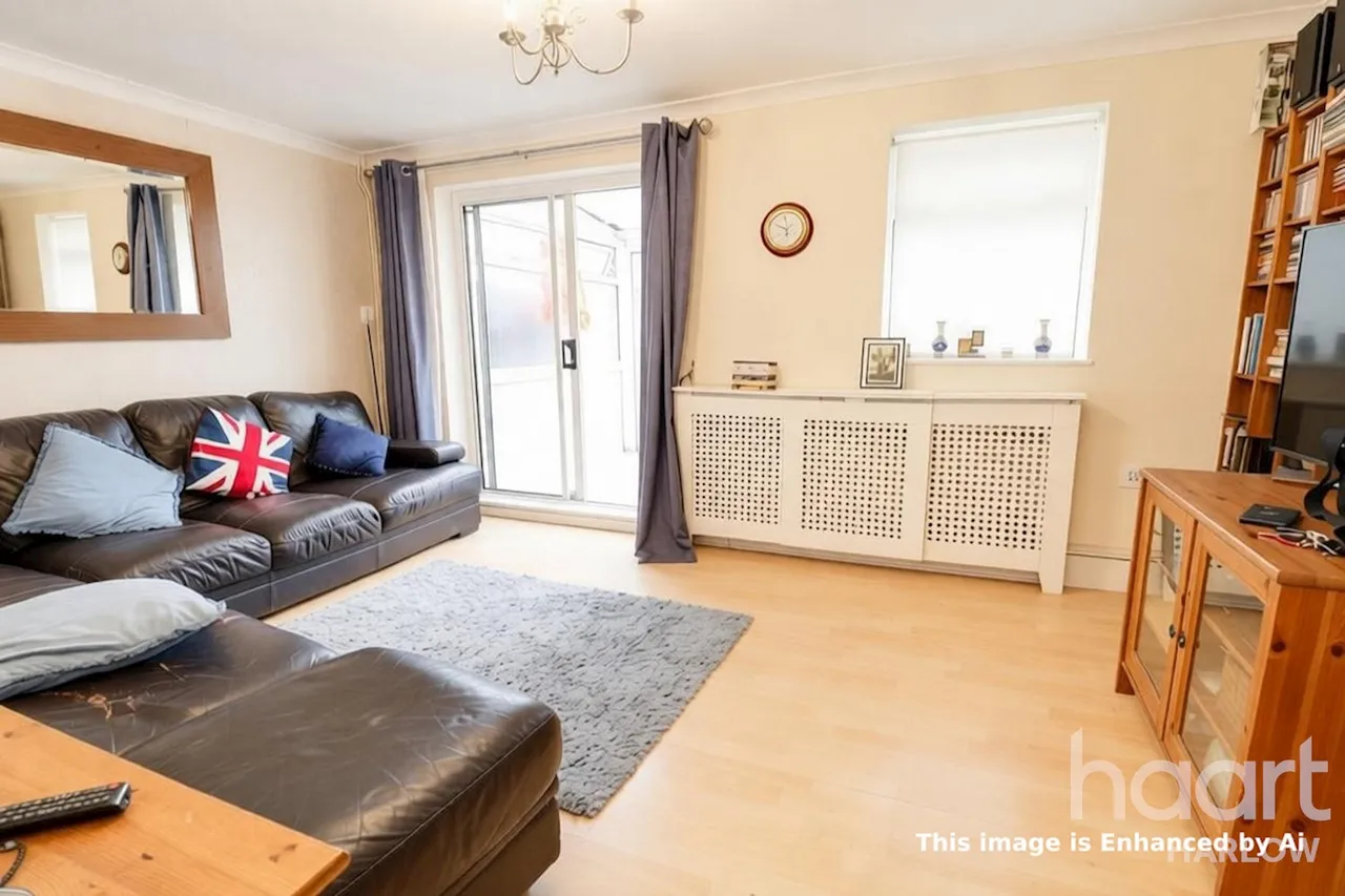 Hull Grove, Harlow, CM19, photo 2