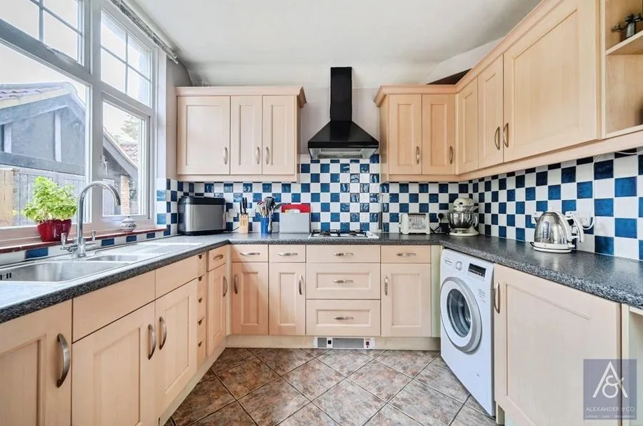 Gawcott Road, Buckingham, MK18, photo 7