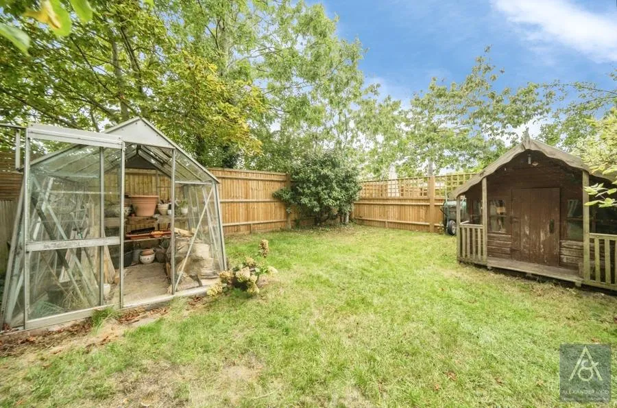 Gawcott Road, Buckingham, MK18, photo 14