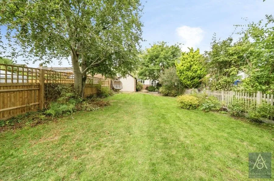 Gawcott Road, Buckingham, MK18, photo 5
