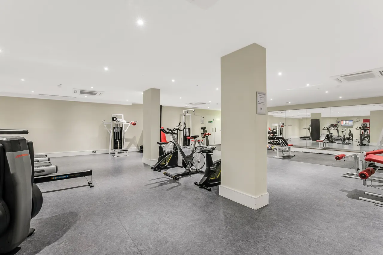 137 Westfield, 15 Kidderpore Avenue, London, photo 12